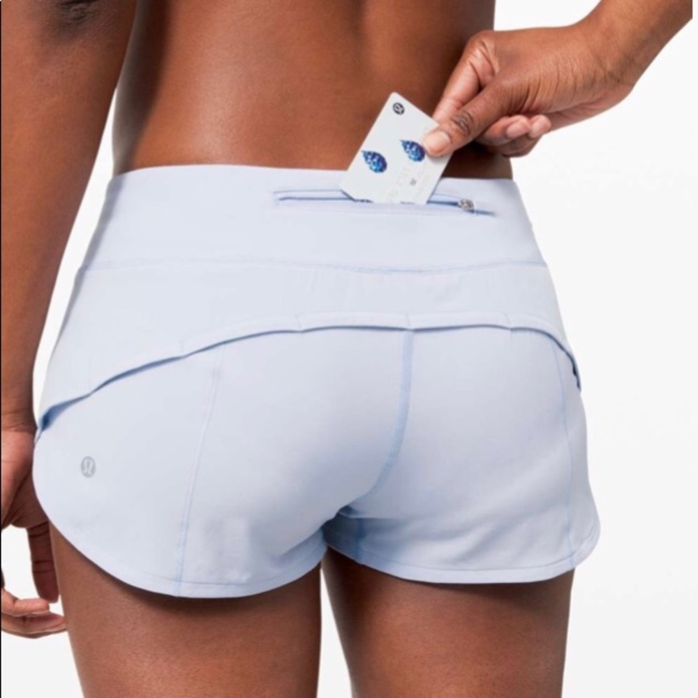 Lululemon Speed up shorts 2.5" Daydream 6;…